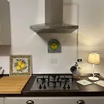 La Kalsa Di Somavi Appartement *